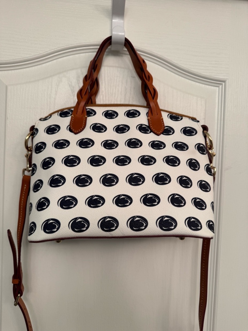 Dooney & Bourke Penn State Nittany Lion White with Navy Logo Print Crossbody Bag - Picture 2 of 10
